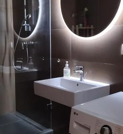 Center Iii Апартаменты